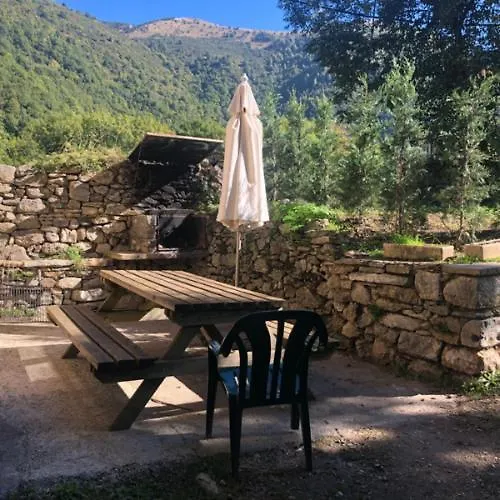 Hostal Cal Pai Pardines 0*,  España