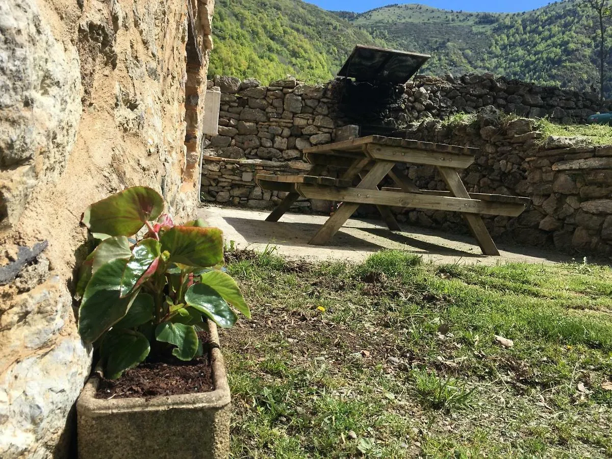 Cal Pai Pensionat Pardines